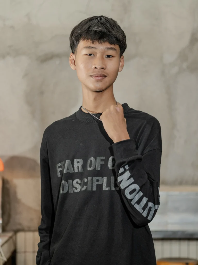 1. AHMAD FAISHAL DARAINI  YUD2441