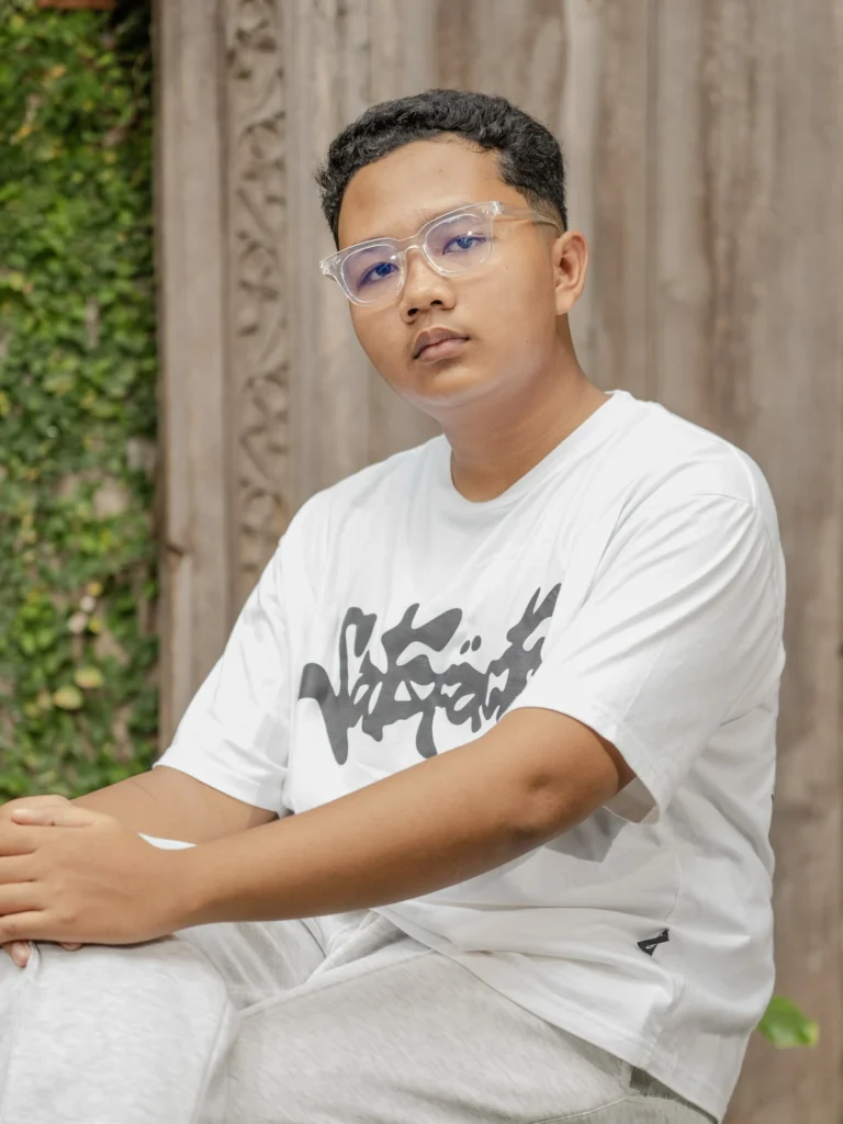 17. MUHAMMAD FATHAN MUZAYYIN  YUD2330