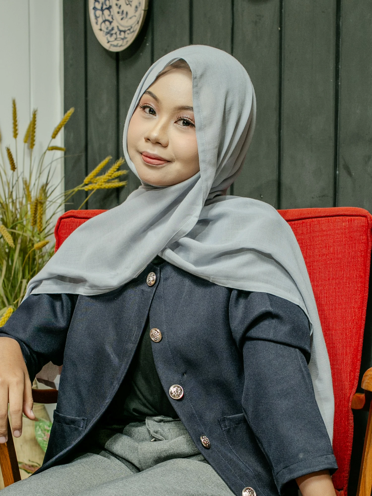 17 FAMYA ASHALINA HAFSA LESTARI IMG 9898