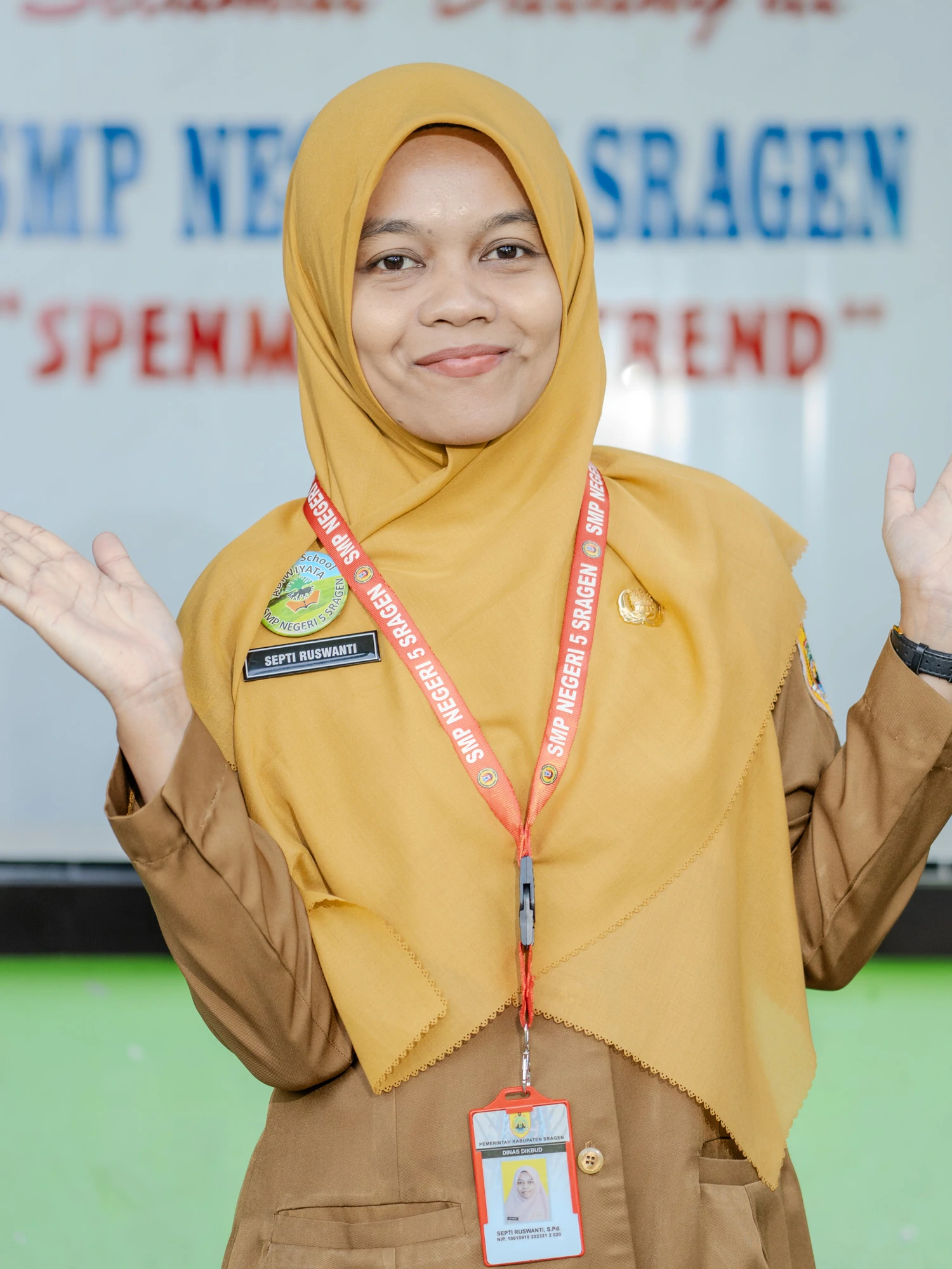 19. Septi Ruswanti,S.Pd YUD3172