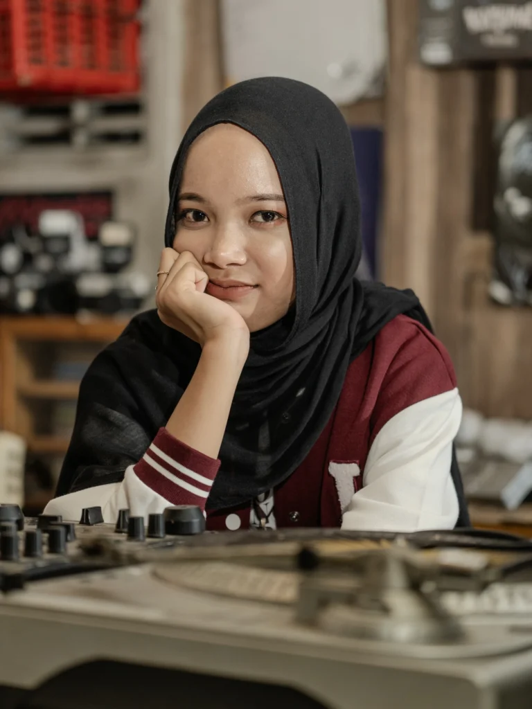 22. NAURA AZALIA PRATIWI  YUD2450