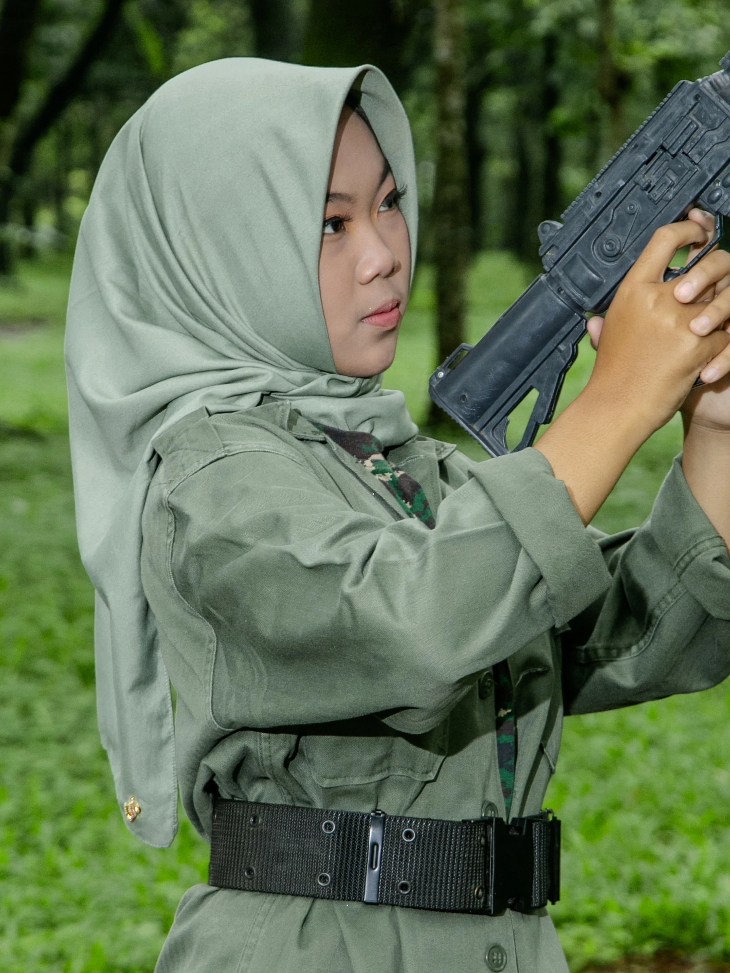 32 ZYAHWA FITRIA PERMATA R MG 0402