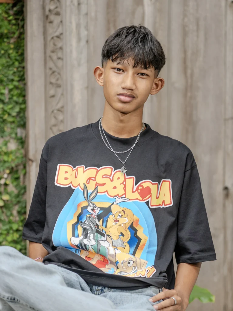 32. WAHYU NUR HIDAYAT  YUD2328