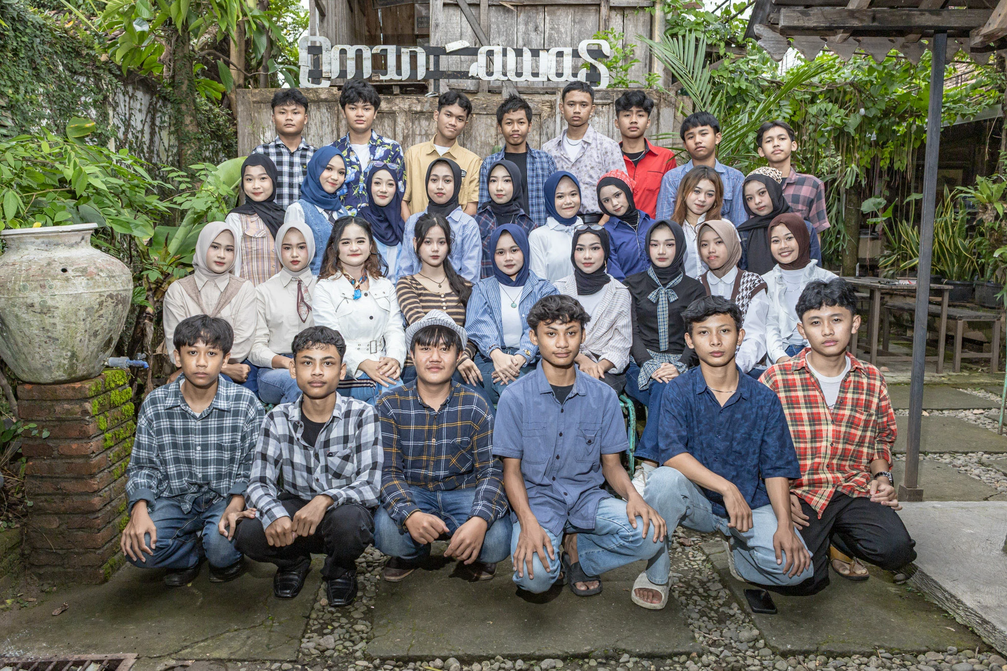 KELAS 9C  MG 1330